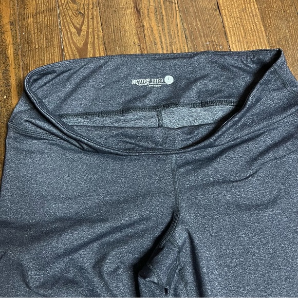 Old Navy Women’s Large Tall Active Gray-Black Fitted Sport Compression Leggings - Picture 9 of 11